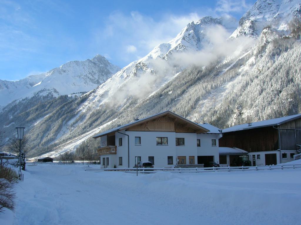 Landhaus Zell Längenfeld Екстериор снимка